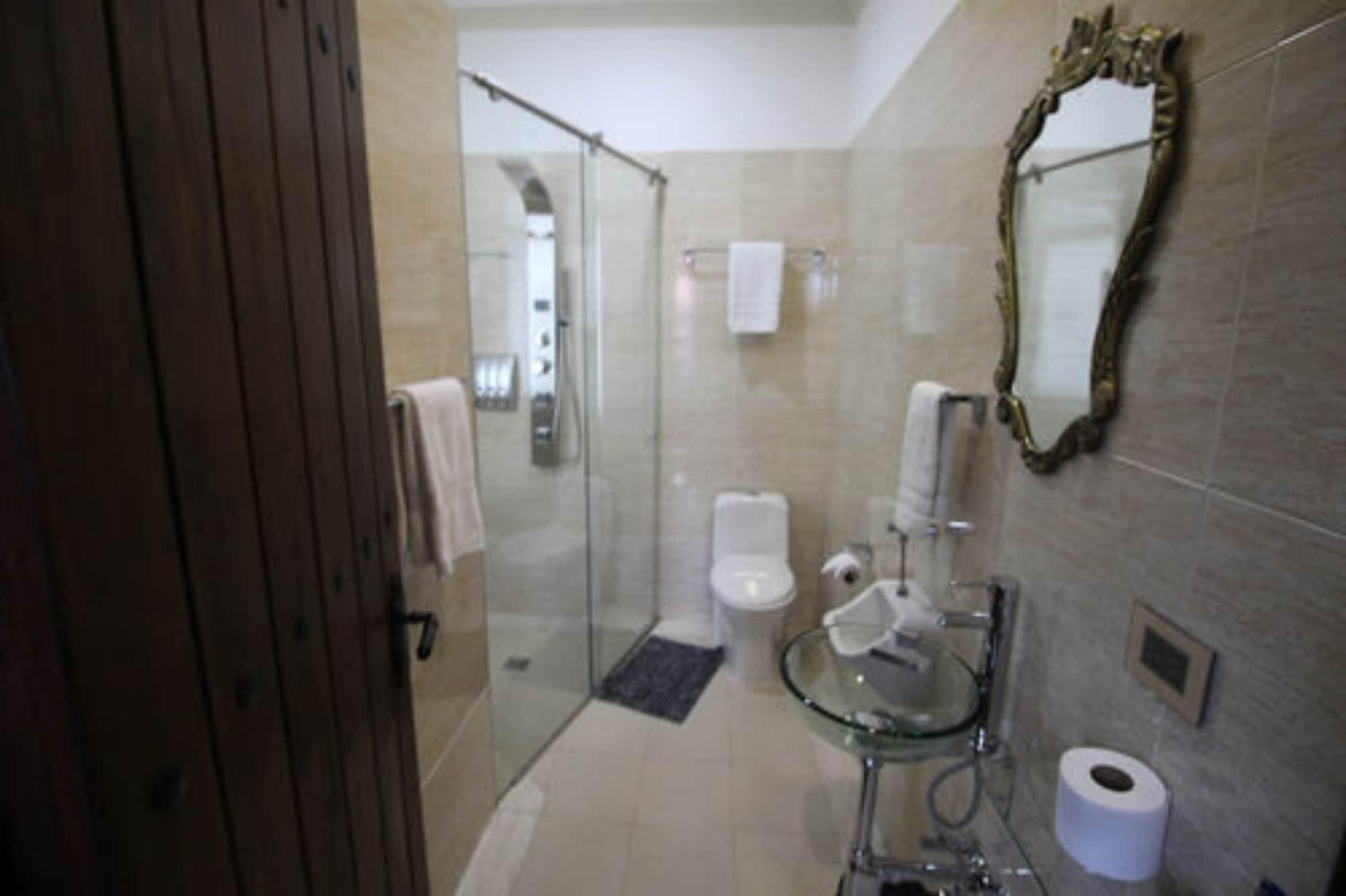 Bogota Bed & Breakfast Inn ภายนอก รูปภาพ