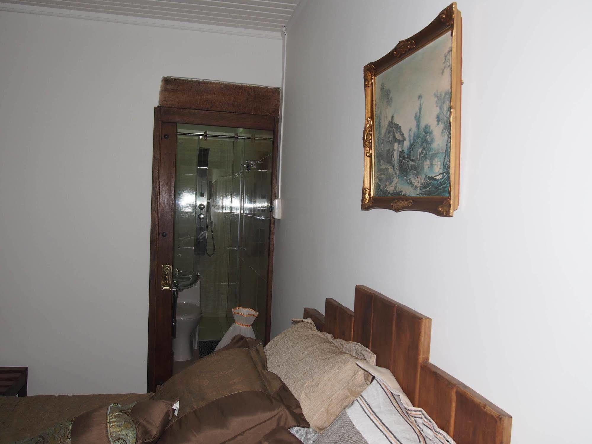 Bogota Bed & Breakfast Inn ภายนอก รูปภาพ